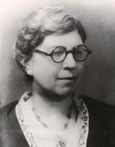 Ella Belle Shirey, 1000px