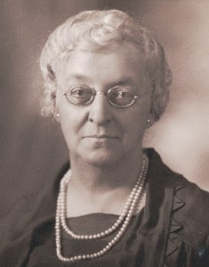 Hood, Lisette Bernheim, 1923-26 crop1000