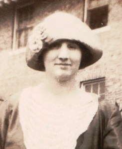 furr-gertrude-e-1924-cropped