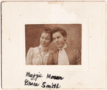moser-maggie-grace-smith-c-1900